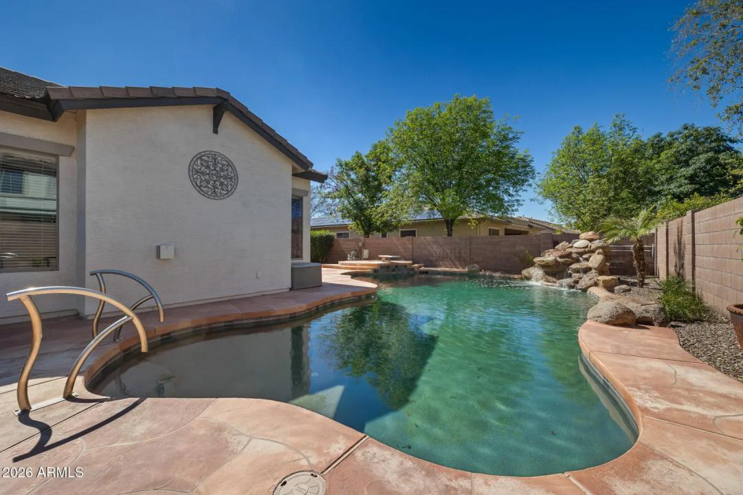 Real Estate Picture 46