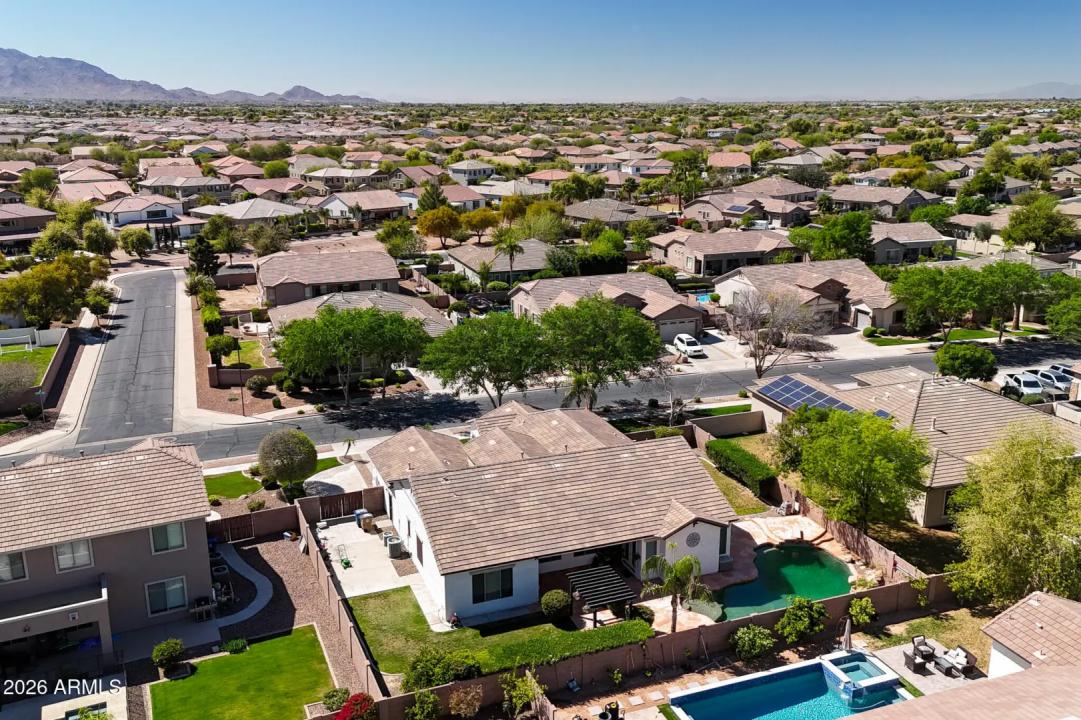 Real Estate Picture 54