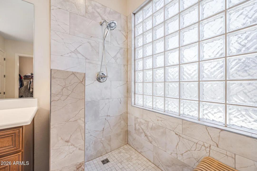 Real Estate Picture 34