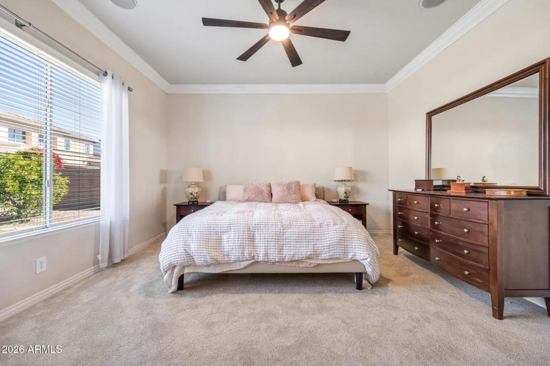 Real Estate Picture 29