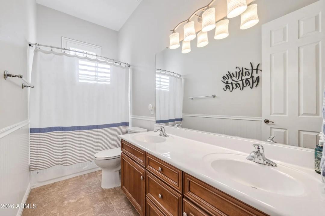 Real Estate Picture 26