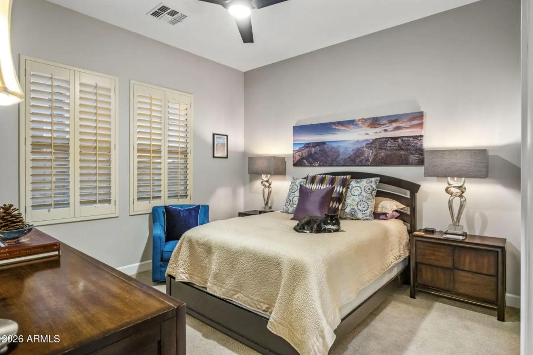 Real Estate Picture 19