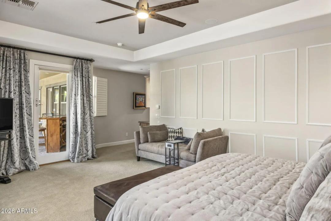 Real Estate Picture 23