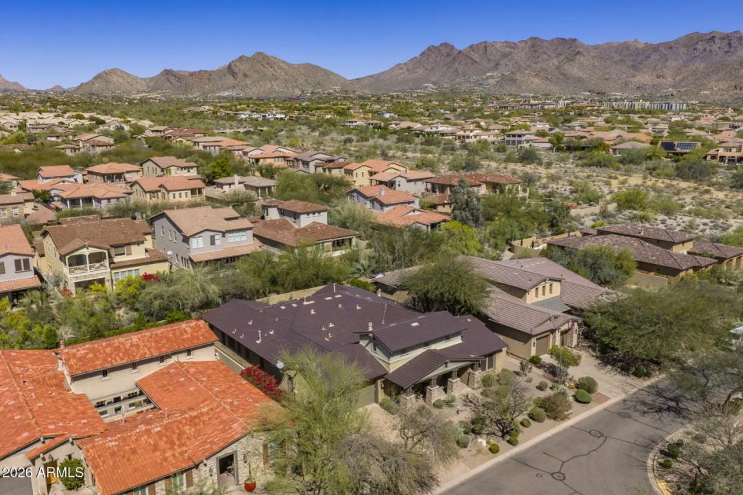 Real Estate Picture 38