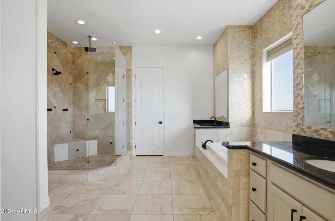 Real Estate Picture 20