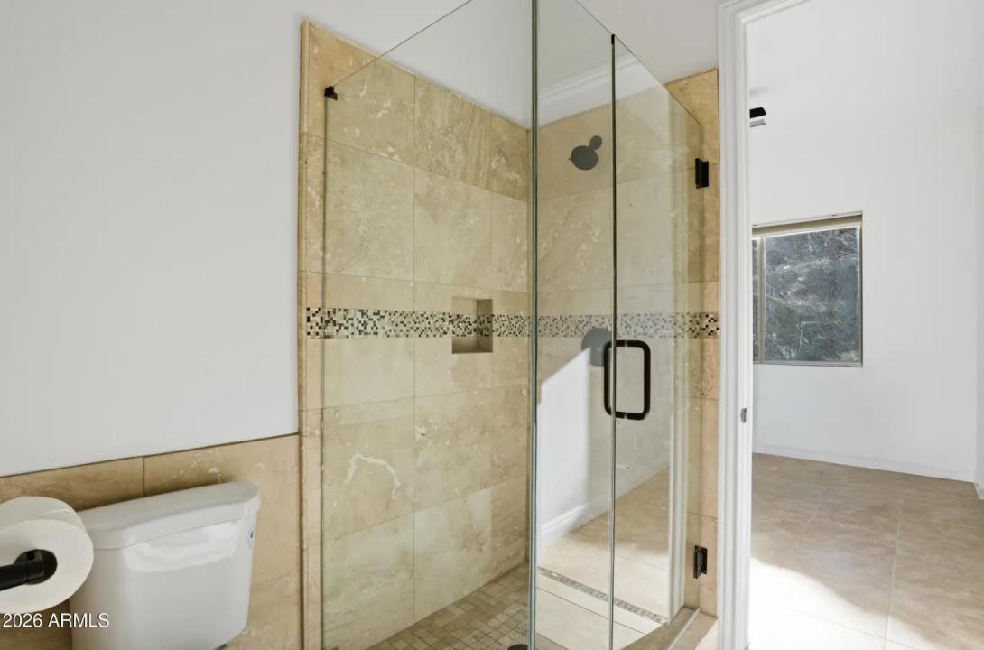 Real Estate Picture 28