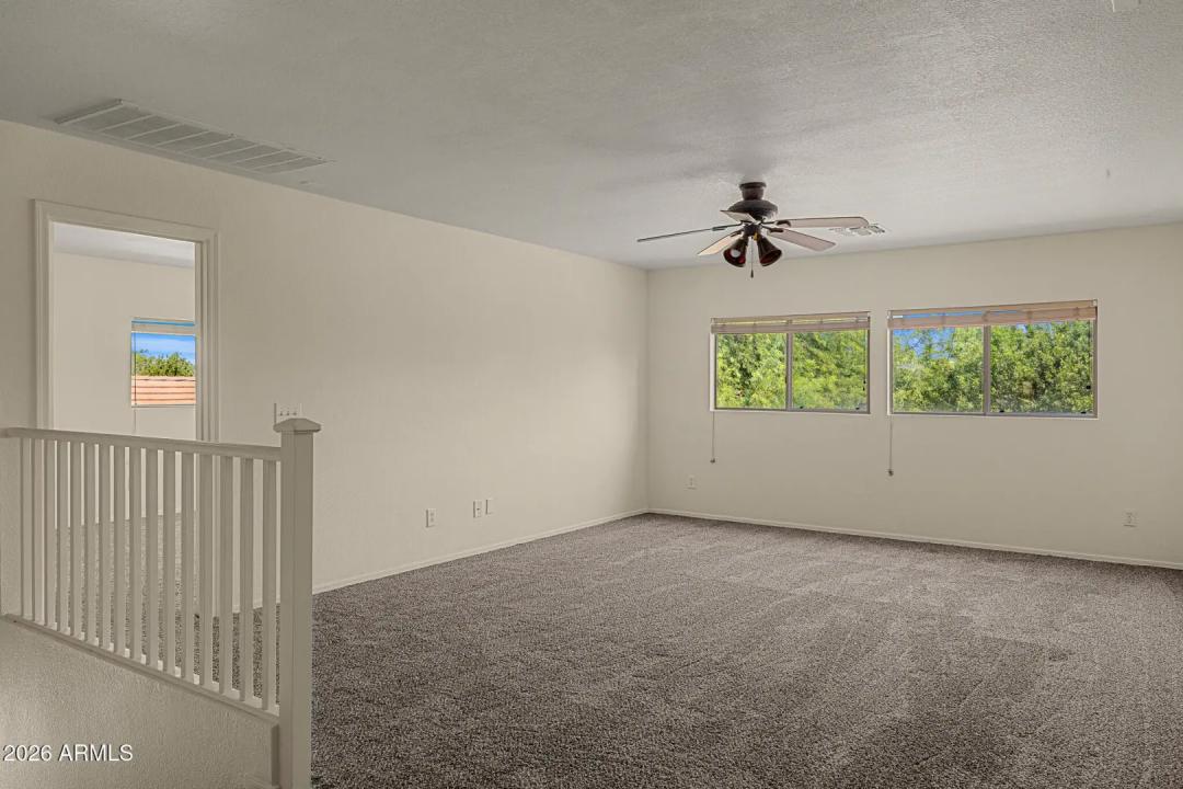 Real Estate Picture 10