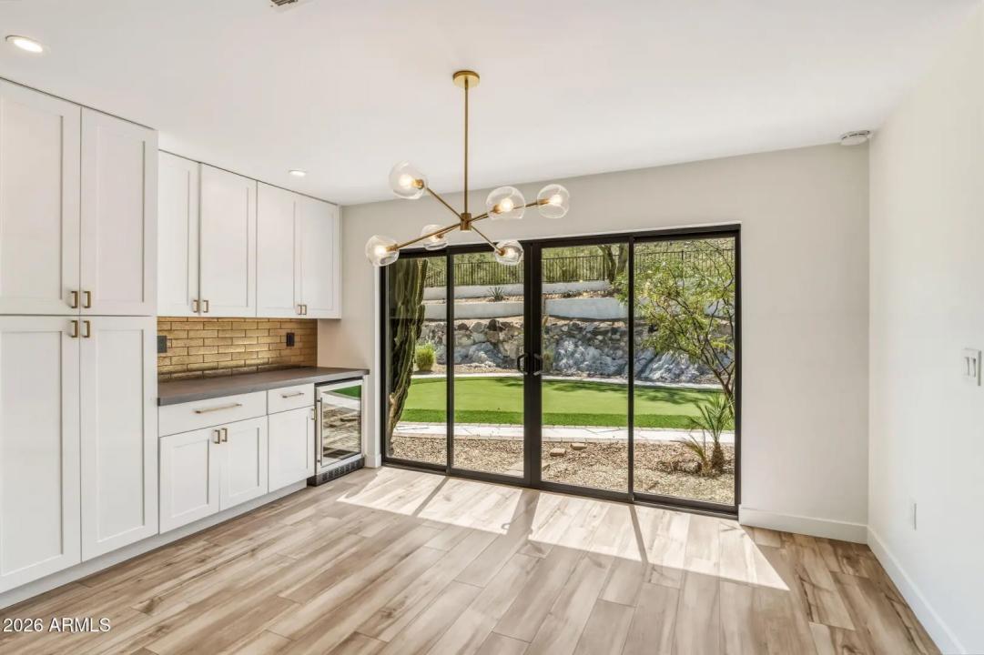 Real Estate Picture 15