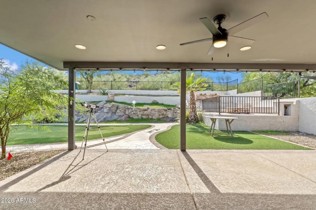 Real Estate Picture 20