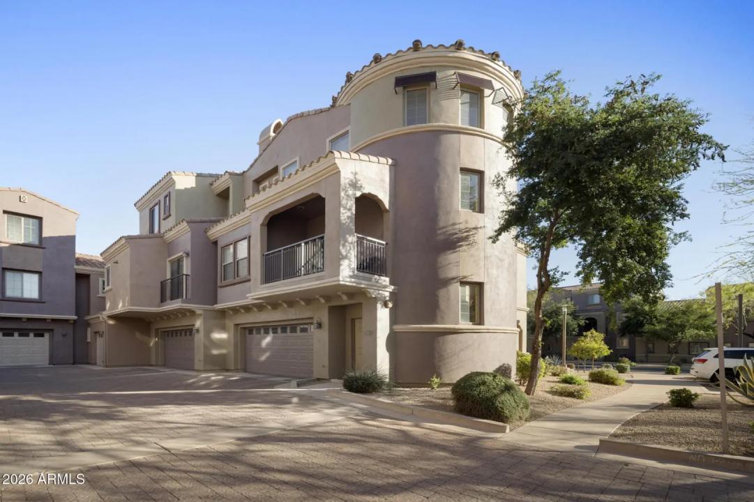 Real Estate Picture 1