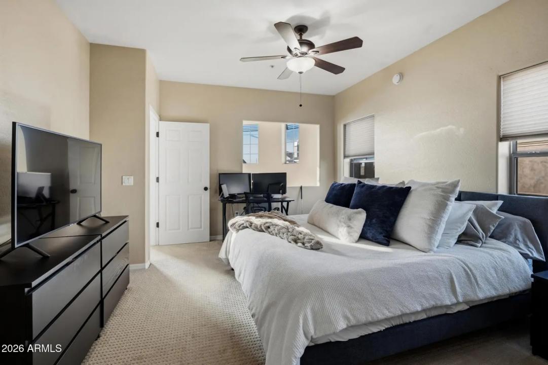 Real Estate Picture 26