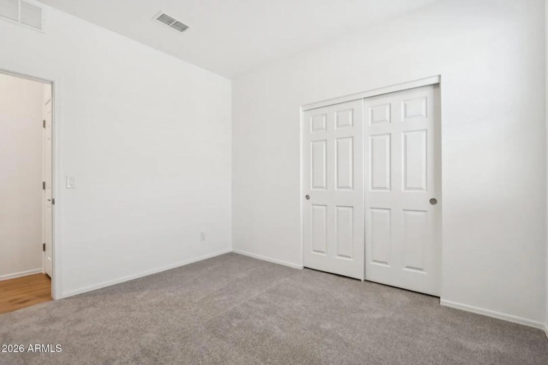 Real Estate Picture 23