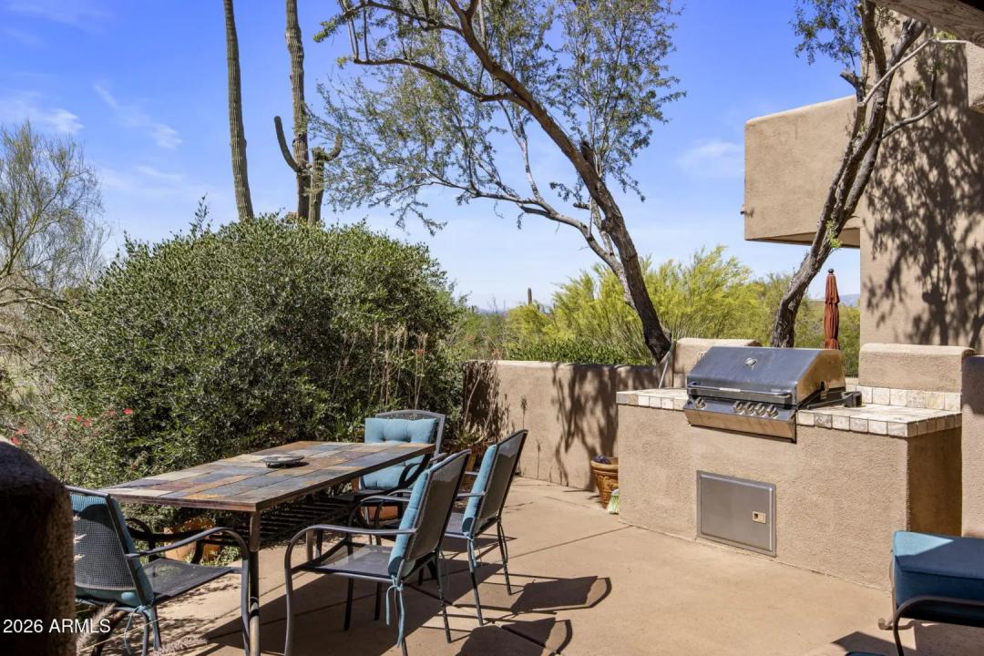 Real Estate Picture 30