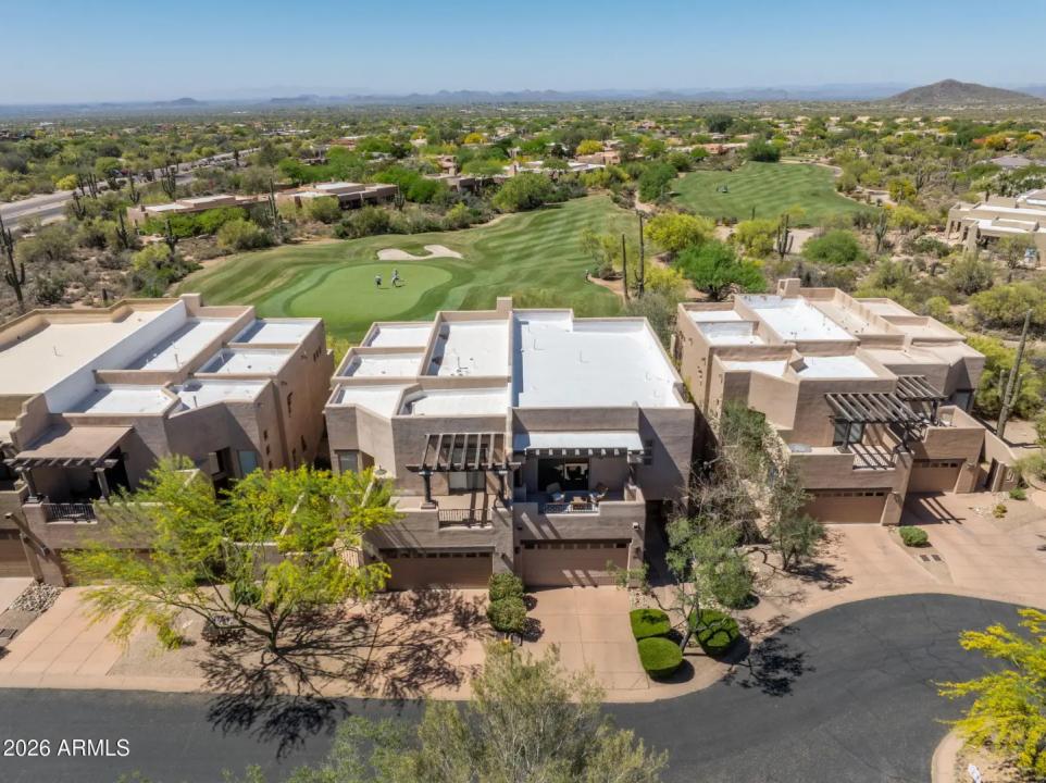 Real Estate Picture 38