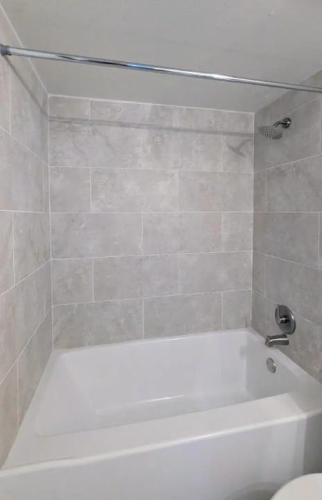 Real Estate Picture 15