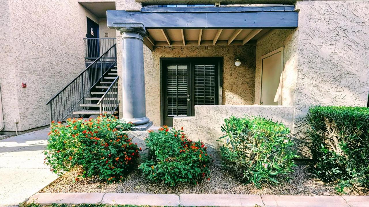 Real Estate Picture 23