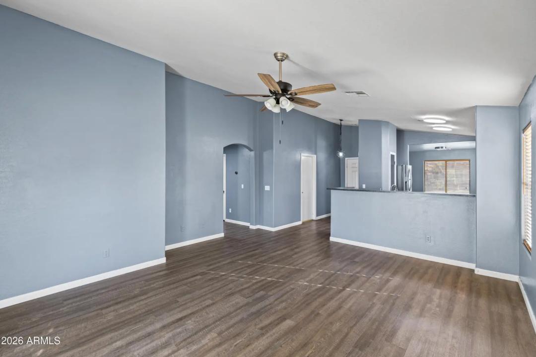 Real Estate Picture 28