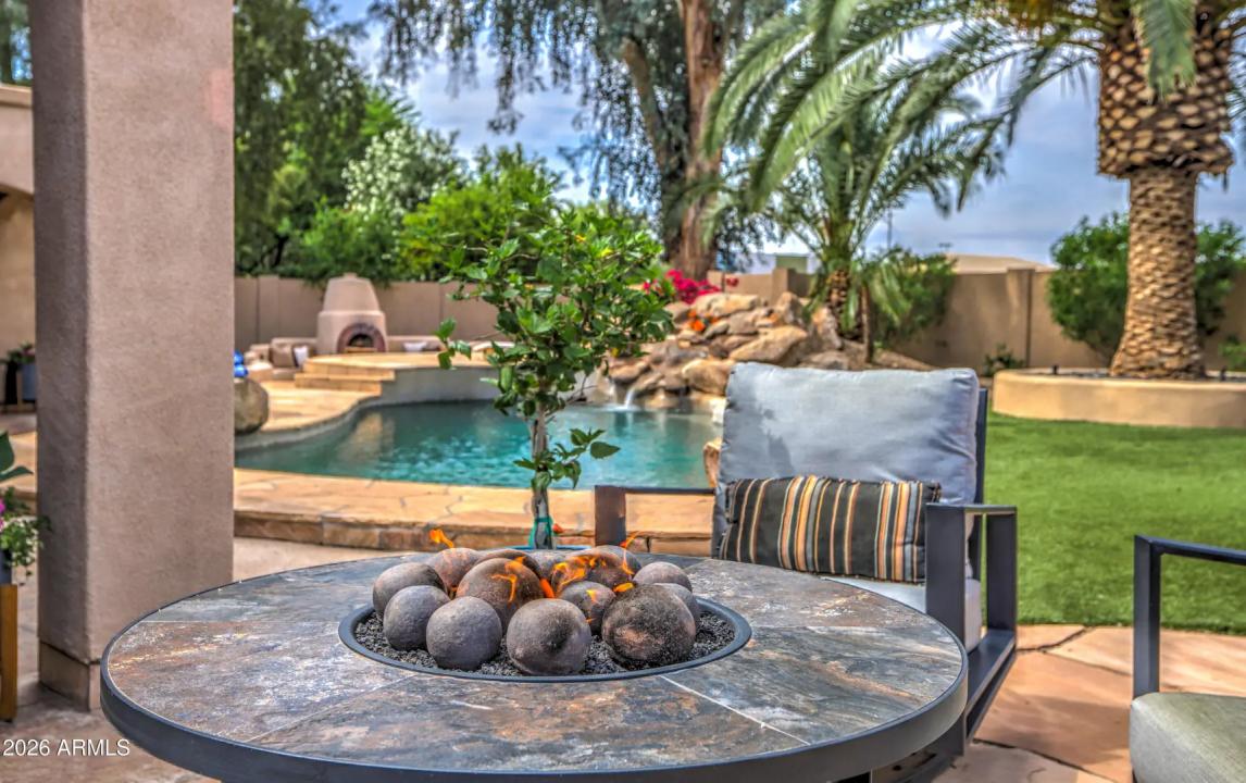 Real Estate Picture 15