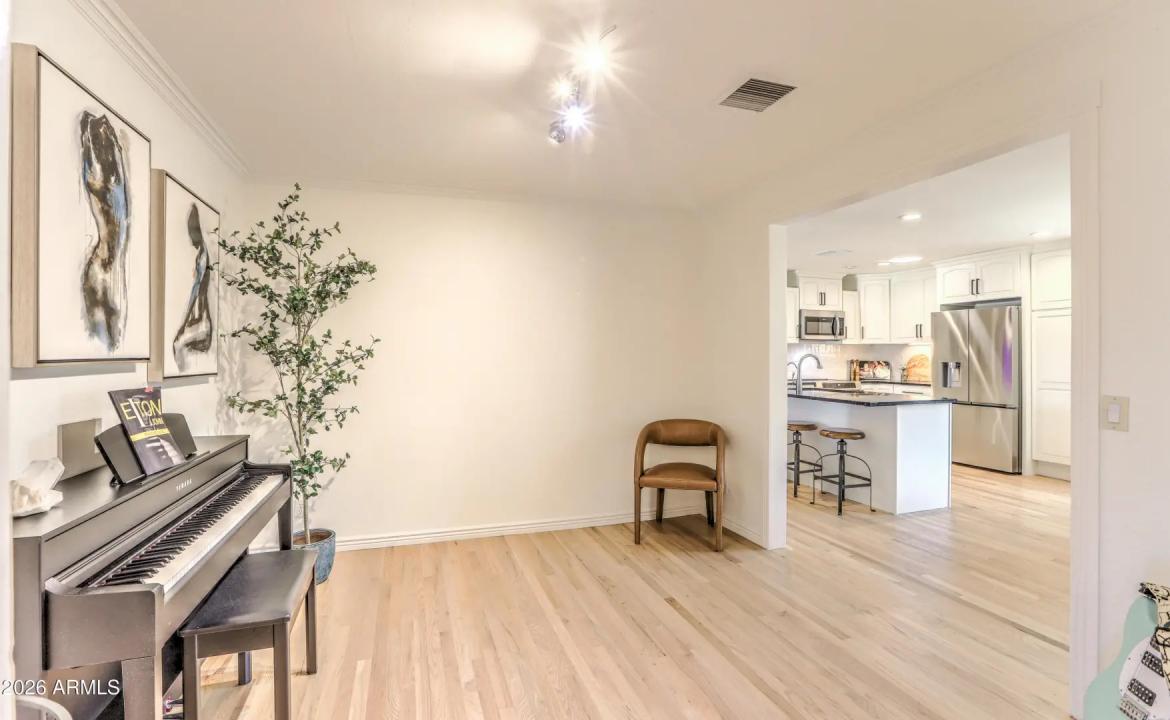 Real Estate Picture 40