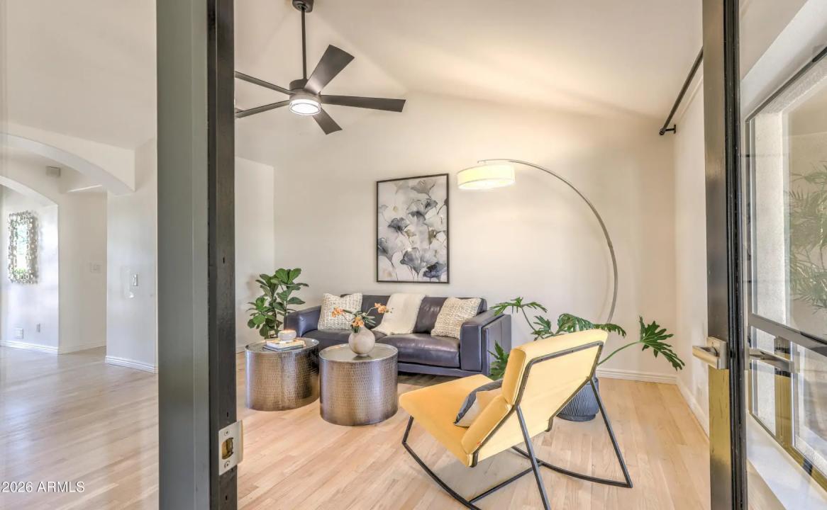 Real Estate Picture 38