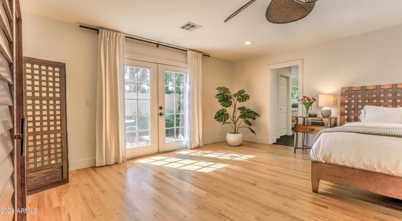 Real Estate Picture 43