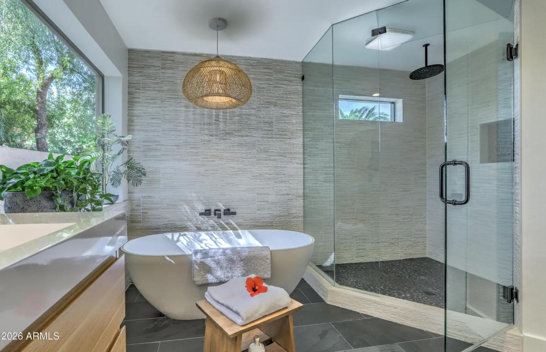 Real Estate Picture 46