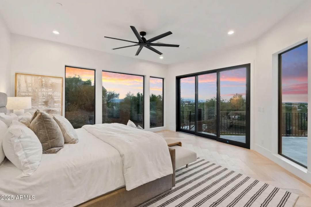 Real Estate Picture 26