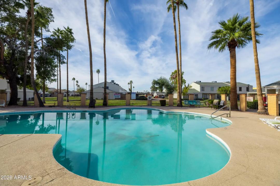 Real Estate Picture 19