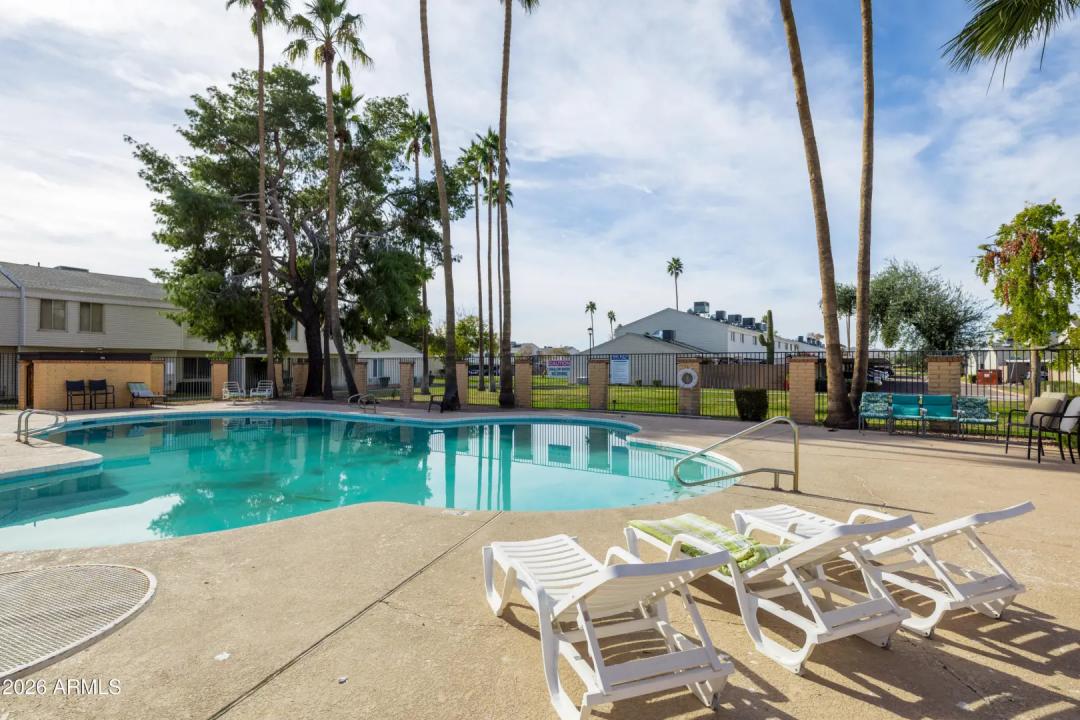 Real Estate Picture 20