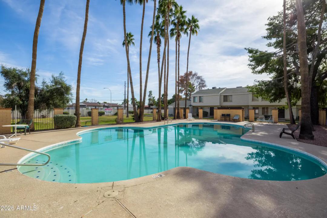 Real Estate Picture 21