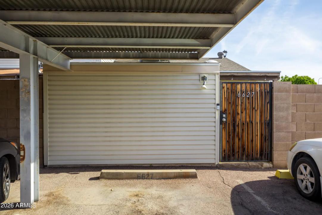 Real Estate Picture 26