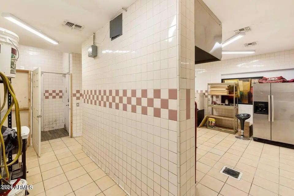 Real Estate Picture 10