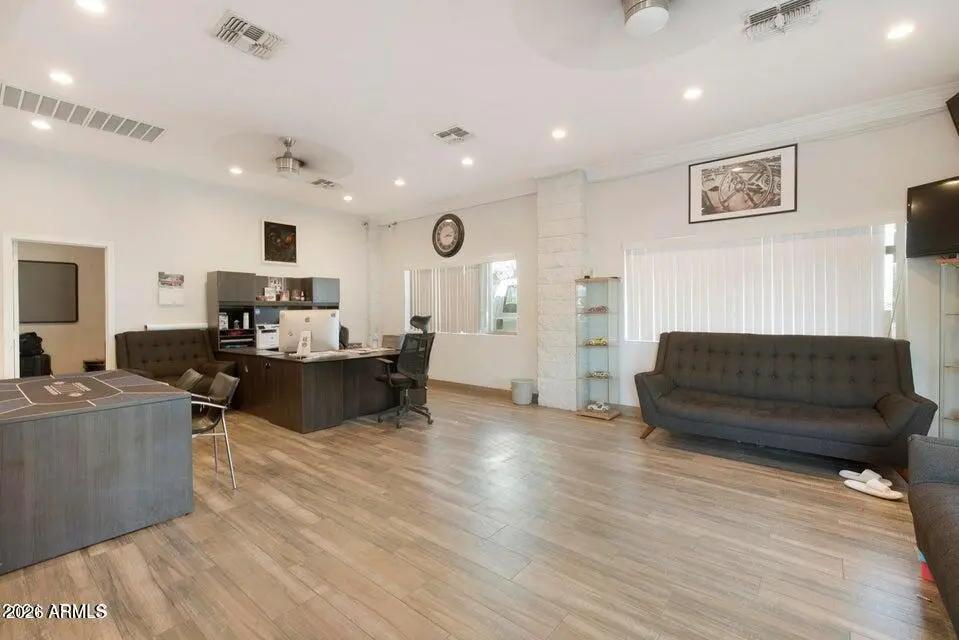 Real Estate Picture 2