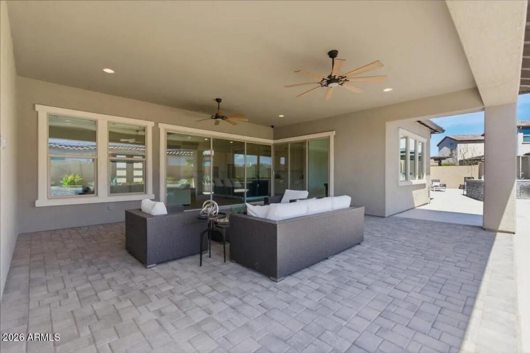 Real Estate Picture 37