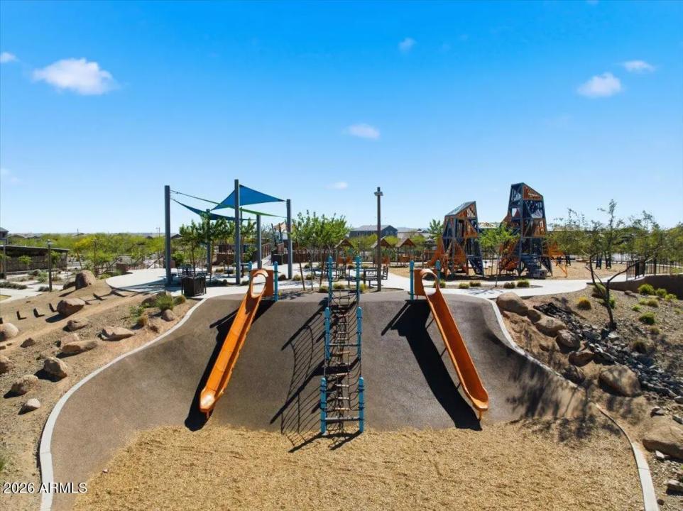 Real Estate Picture 45