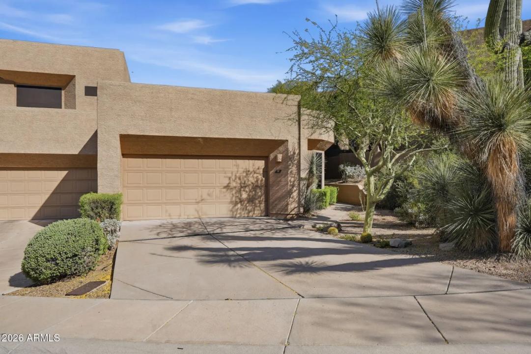 Real Estate Picture 12