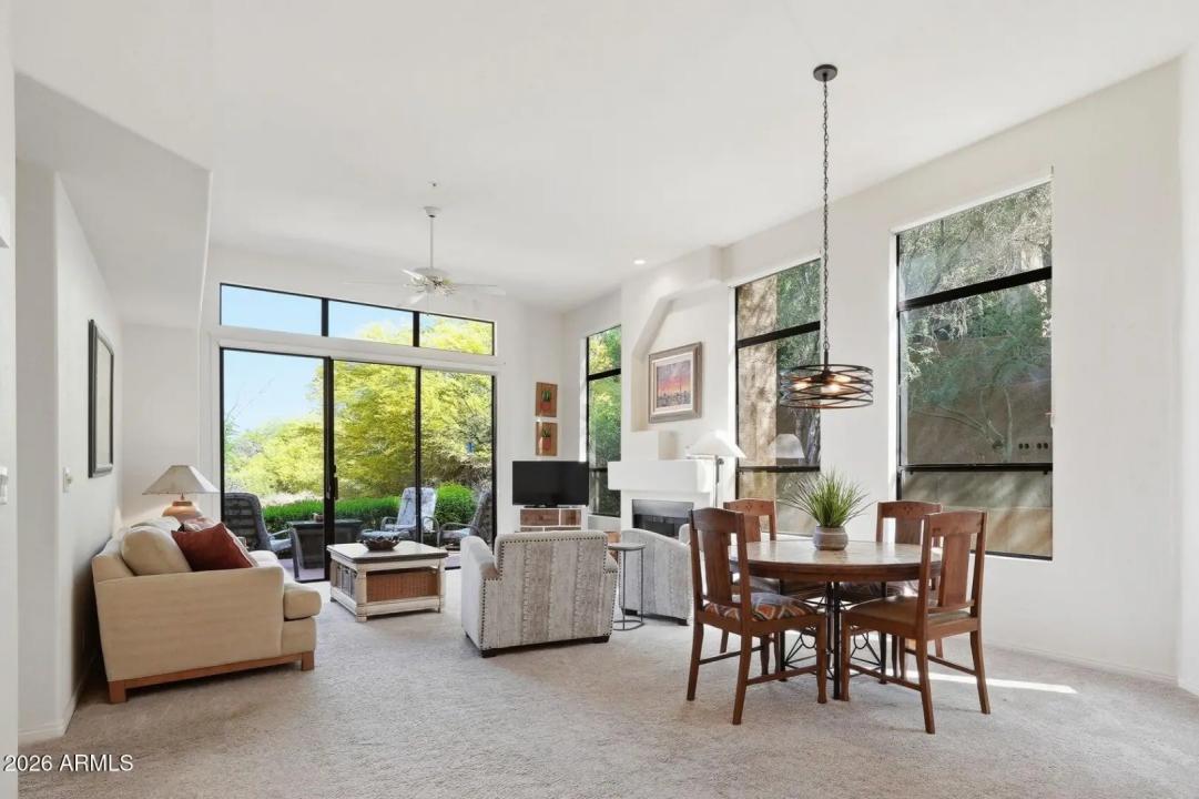 Real Estate Picture 18