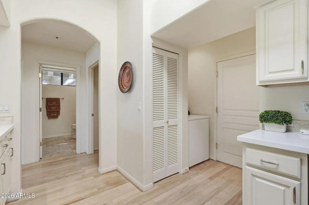 Real Estate Picture 28