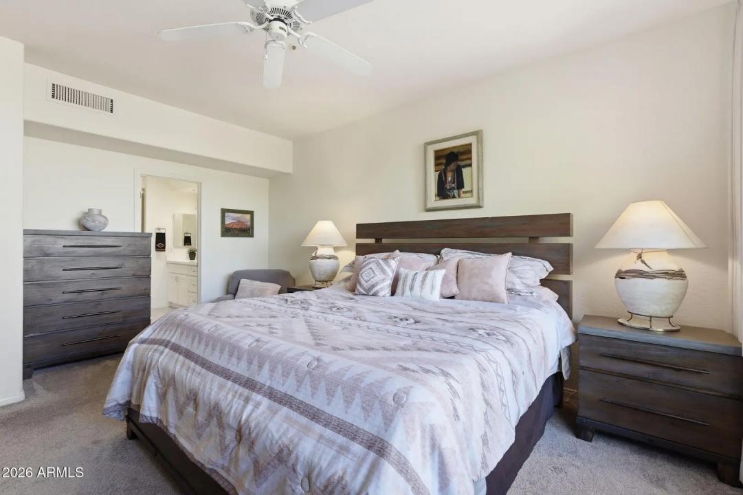 Real Estate Picture 30