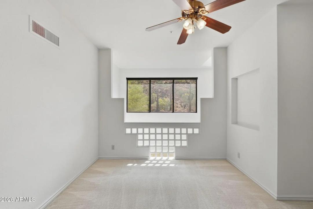 Real Estate Picture 28