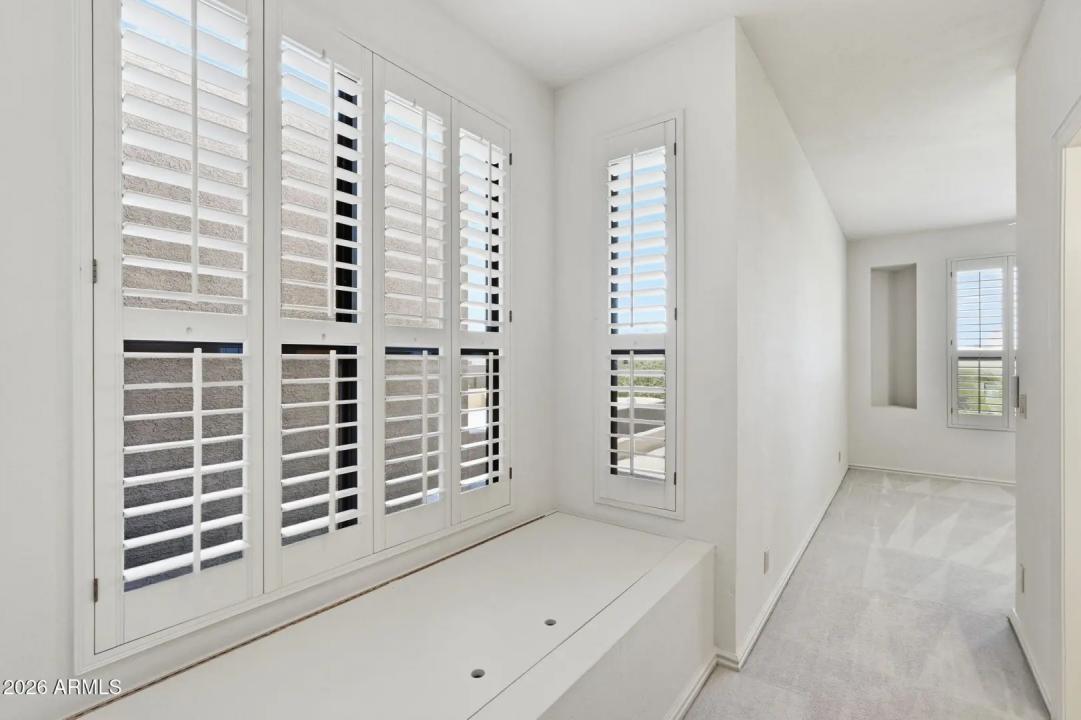 Real Estate Picture 38