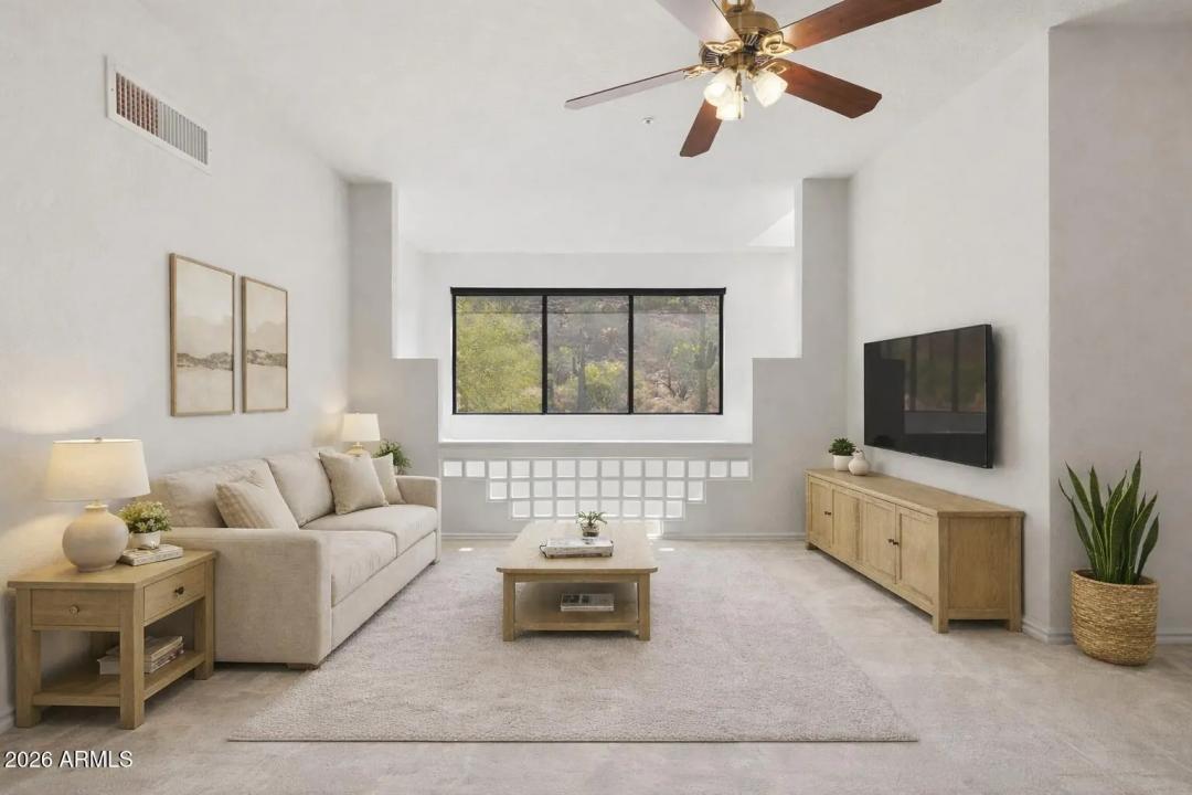 Real Estate Picture 5