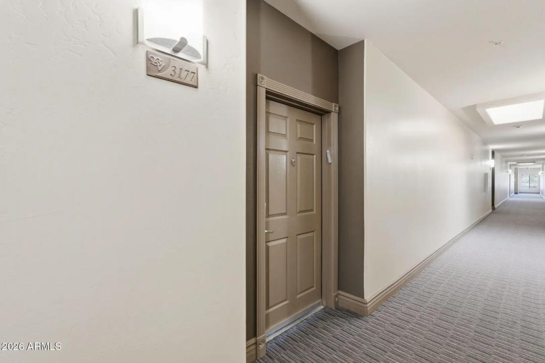 Real Estate Picture 14