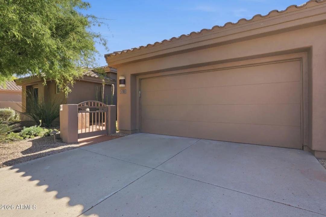 Real Estate Picture 14