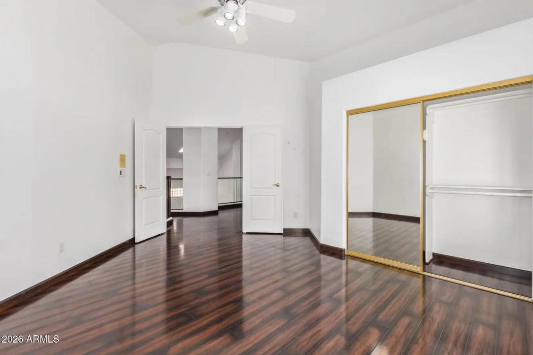 Real Estate Picture 21