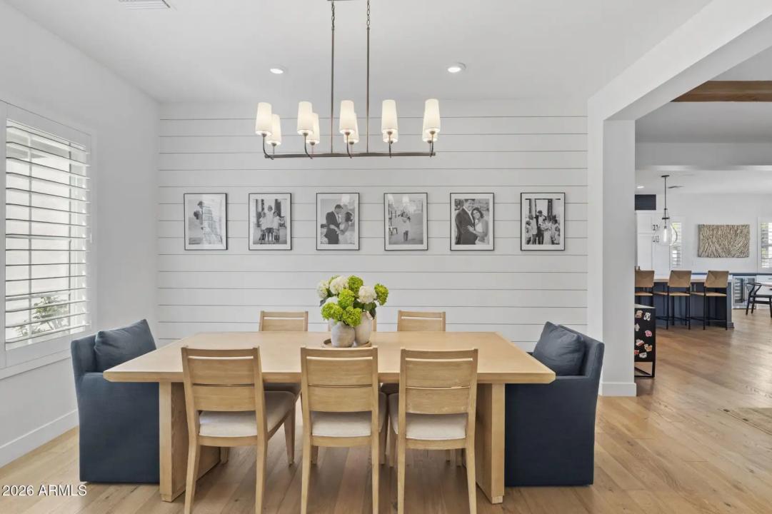 Real Estate Picture 7