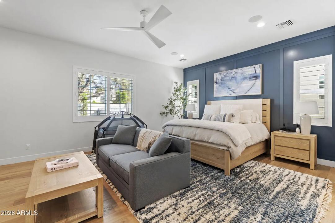 Real Estate Picture 18