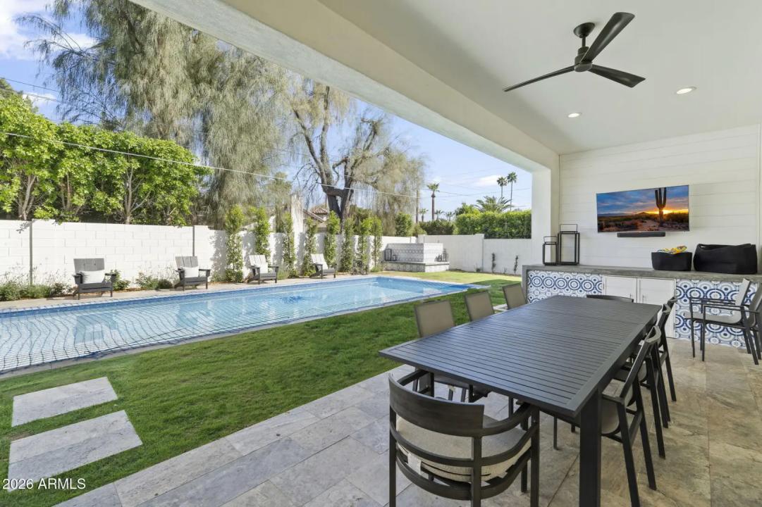 Real Estate Picture 37