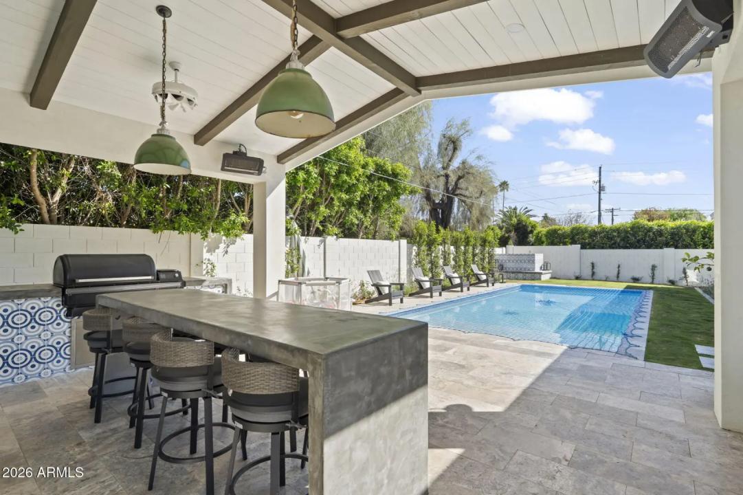 Real Estate Picture 39