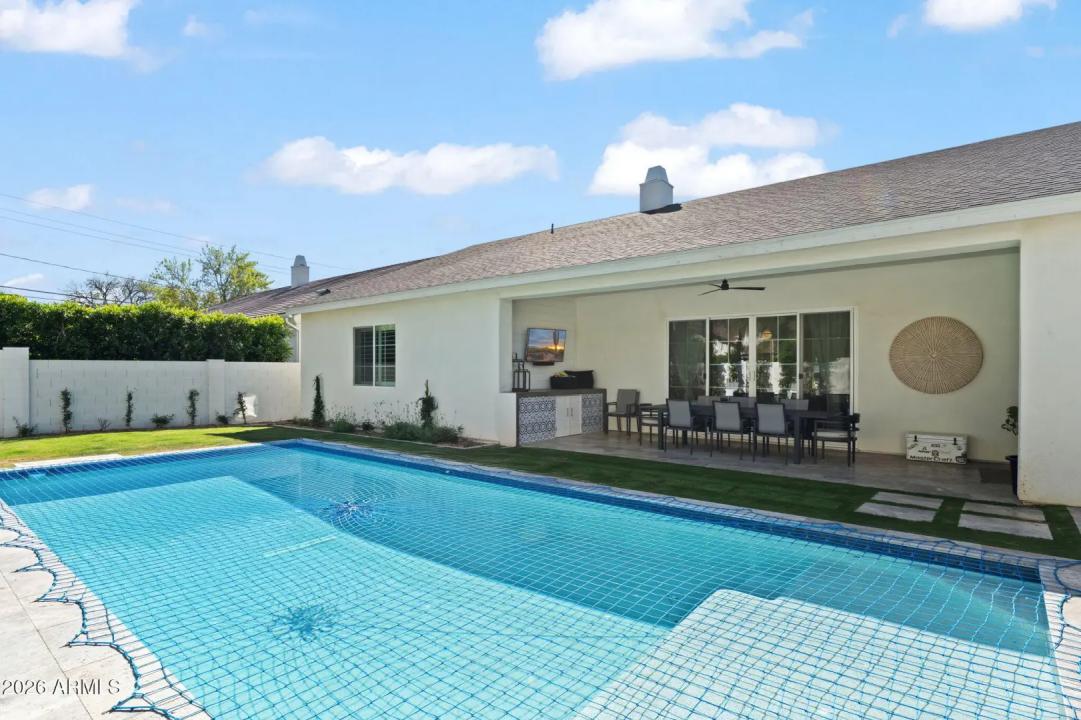 Real Estate Picture 40